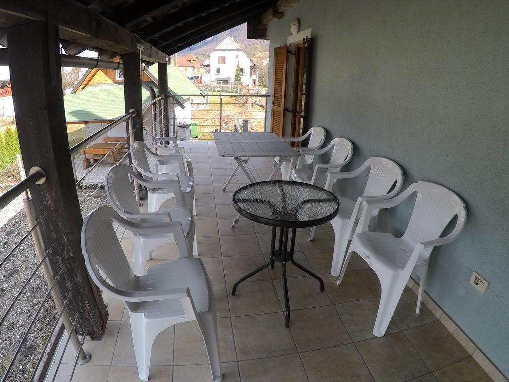 Lesjakova Domacija Bovec Luaran gambar